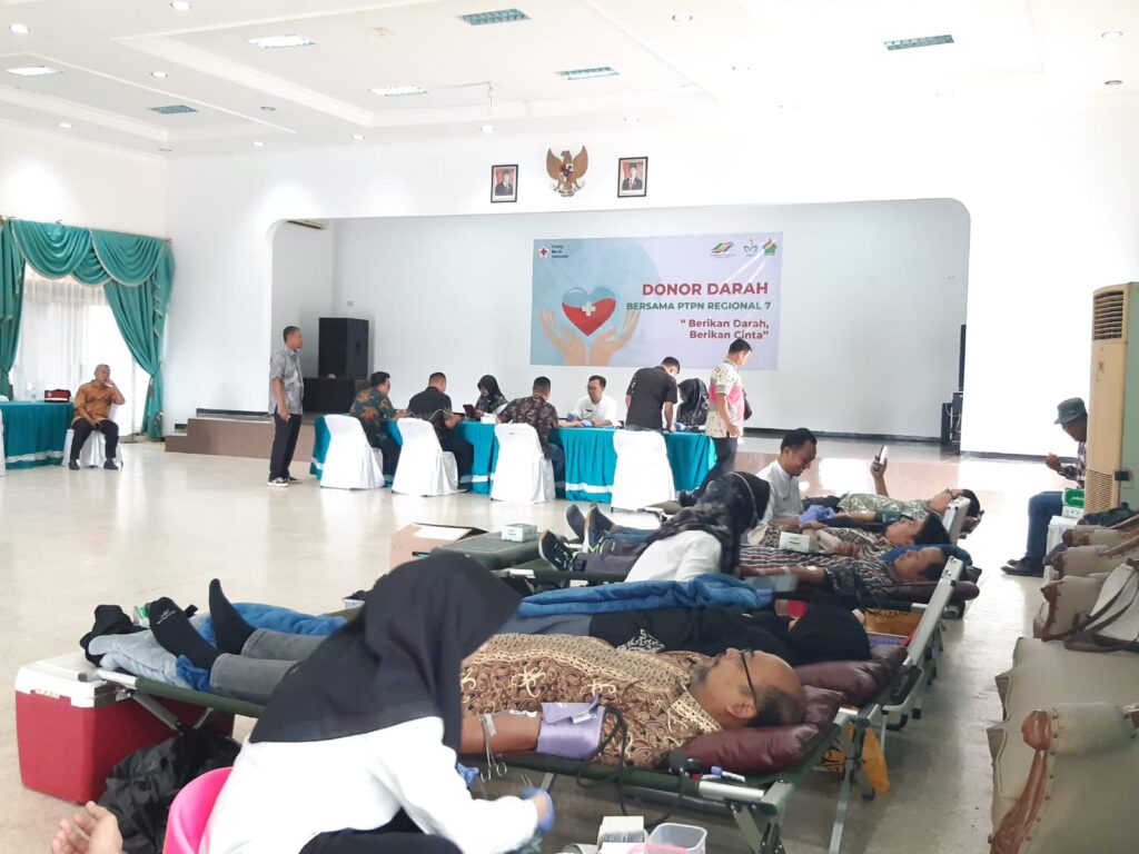 kegiatan donor darah PTPN 1 Regional 7